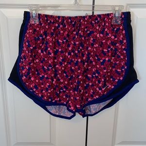 NIKE Tempo Running Shorts